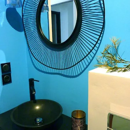 Oda ve Kahvaltı La Maison Narbonnaise 3*