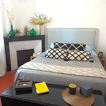 Bed & Breakfast La Maison Narbonnaise